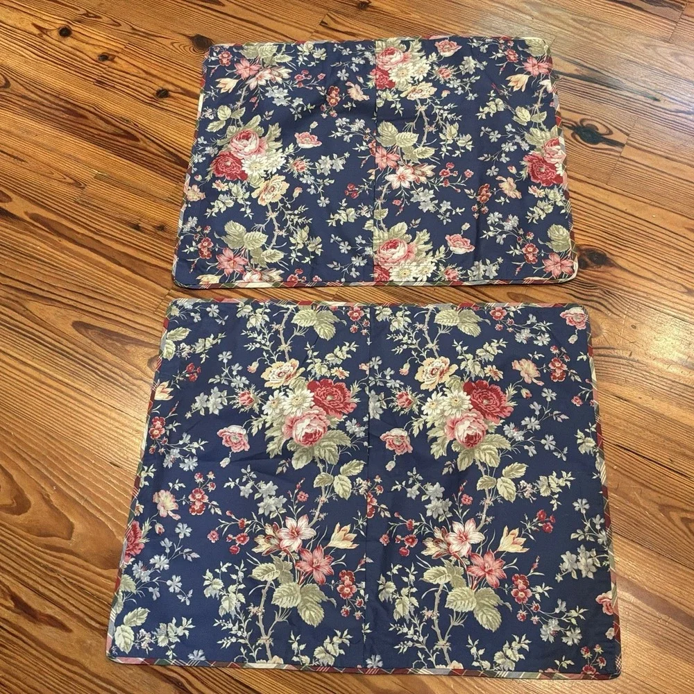 Pair Ralph Lauren Chaps Cape Cod Pillow Shams Standard Cottage Core Floral NEW